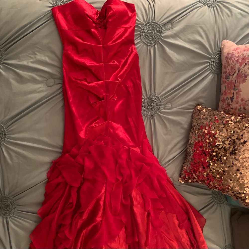 Jump Apparel hot pink strapless gown